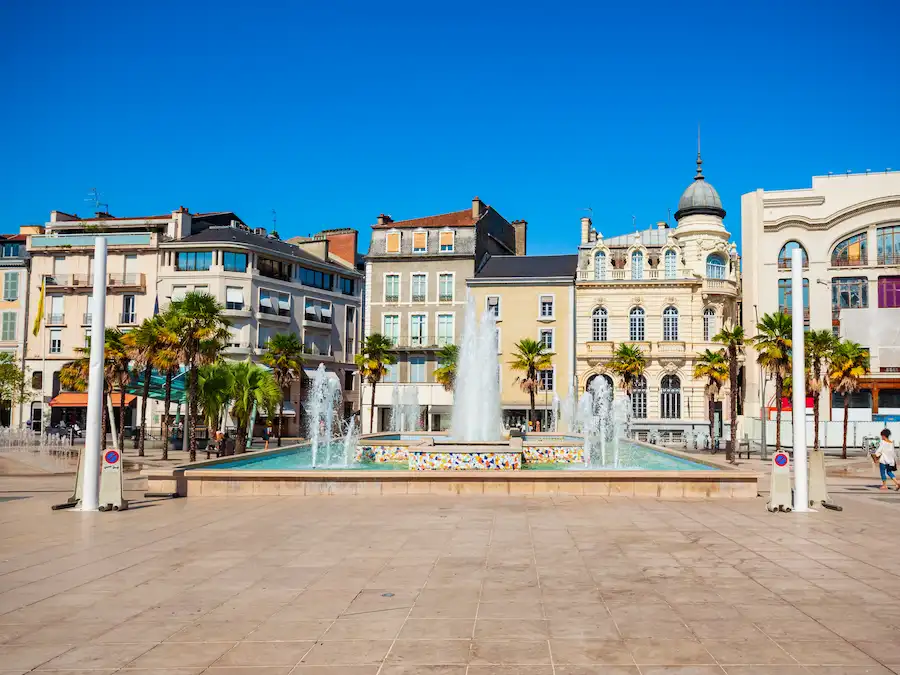 Square Georges Clemenceau à Pau.