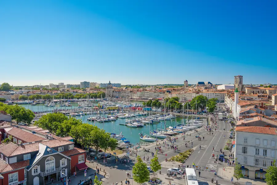 Vue aérienne de La Rochelle en Charente-Maritime.