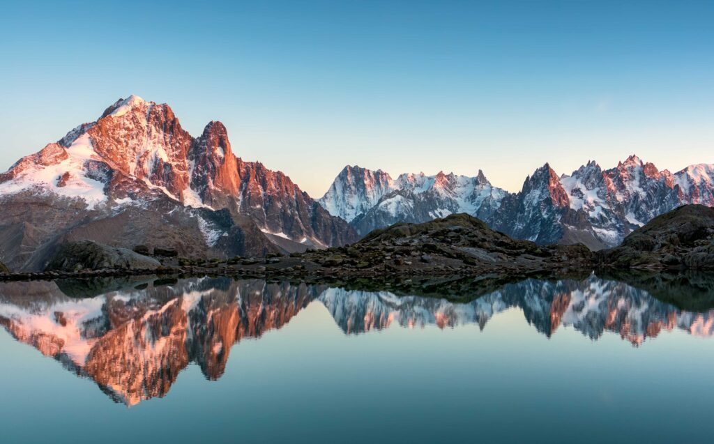 photo d'un lac en haute savoie